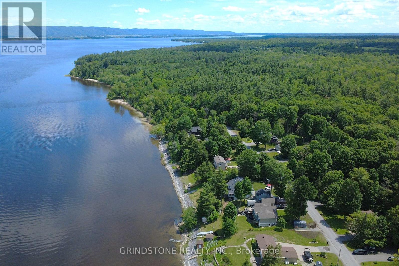 319 RIVERWOOD DRIVE - 36