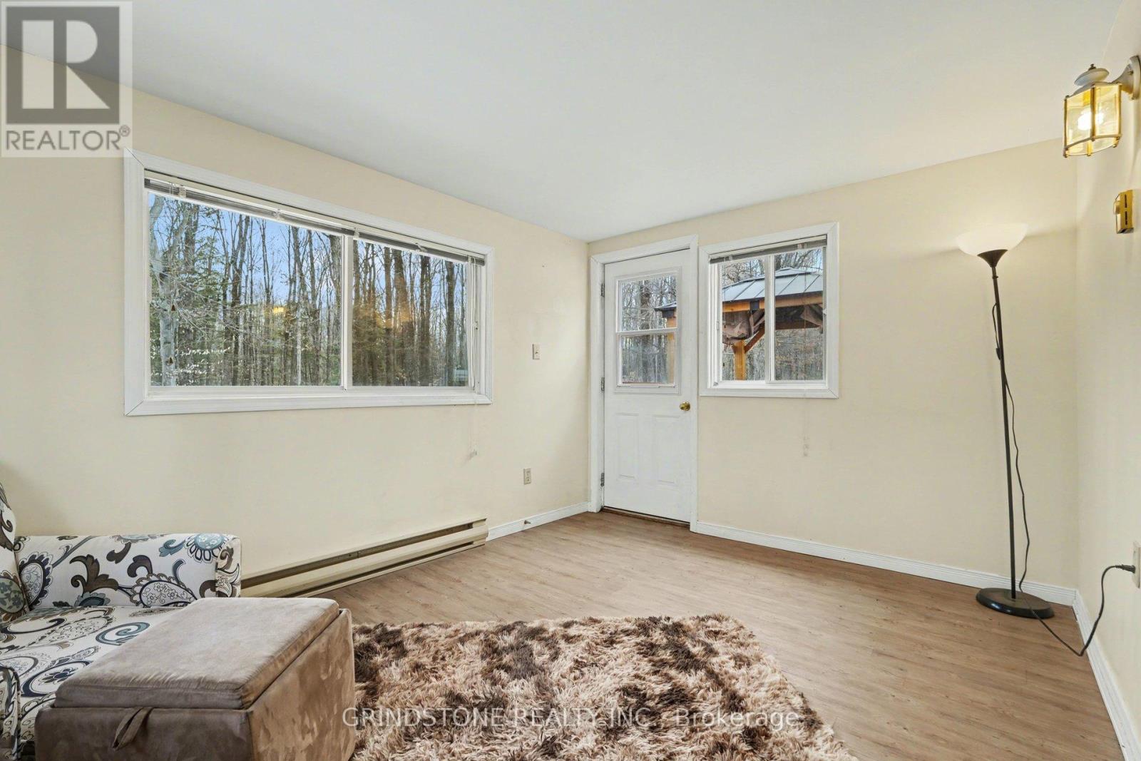 319 RIVERWOOD DRIVE - 9