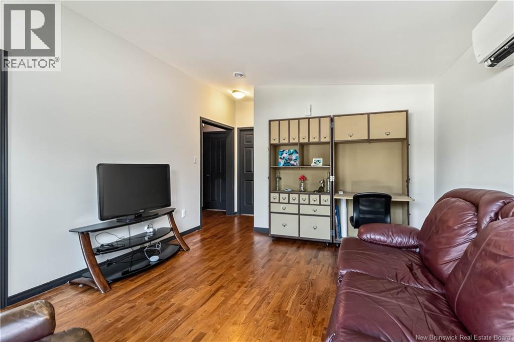1 Converse Lane - 7