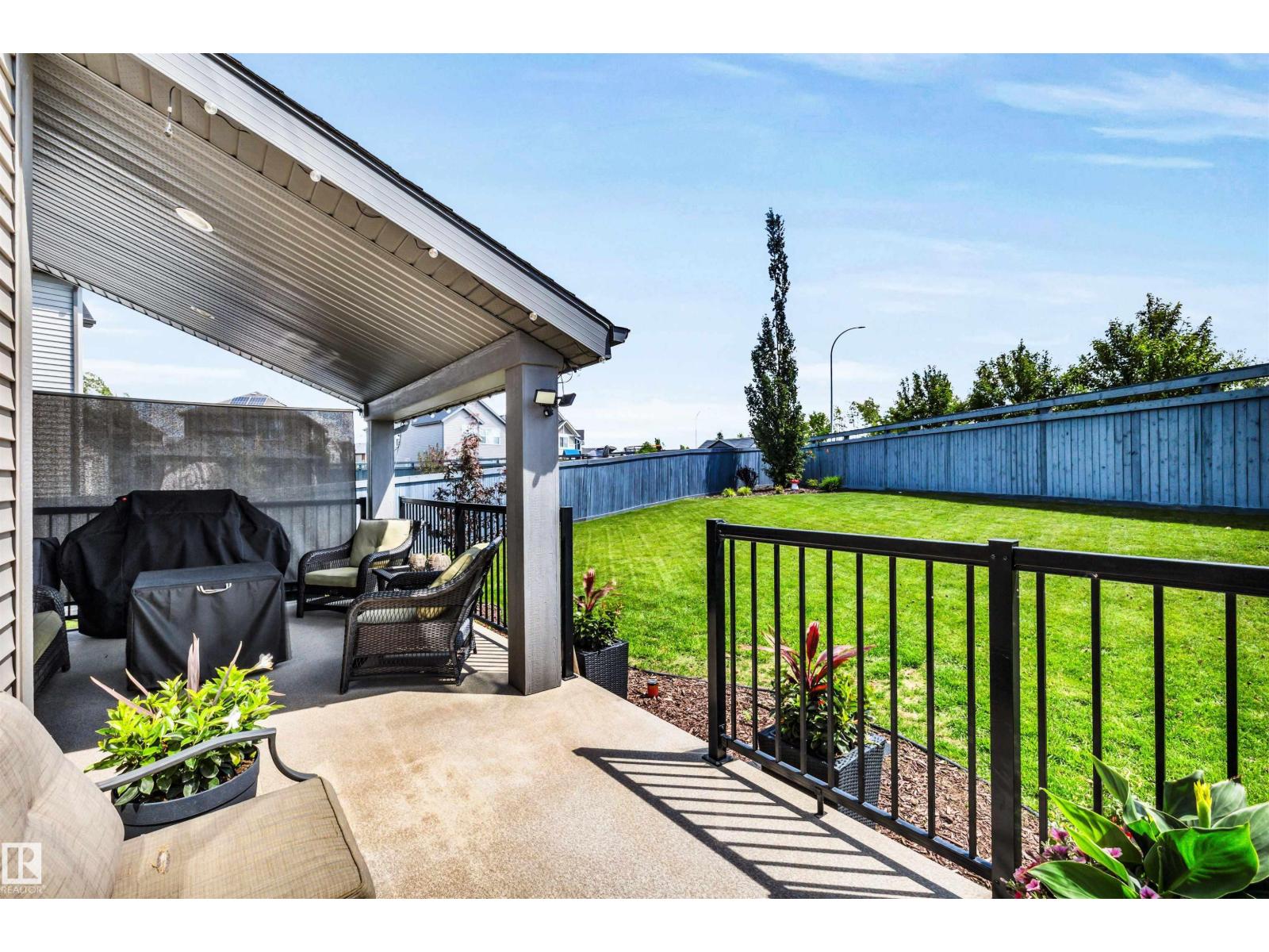1239 DANIELS CR SW — photo 47