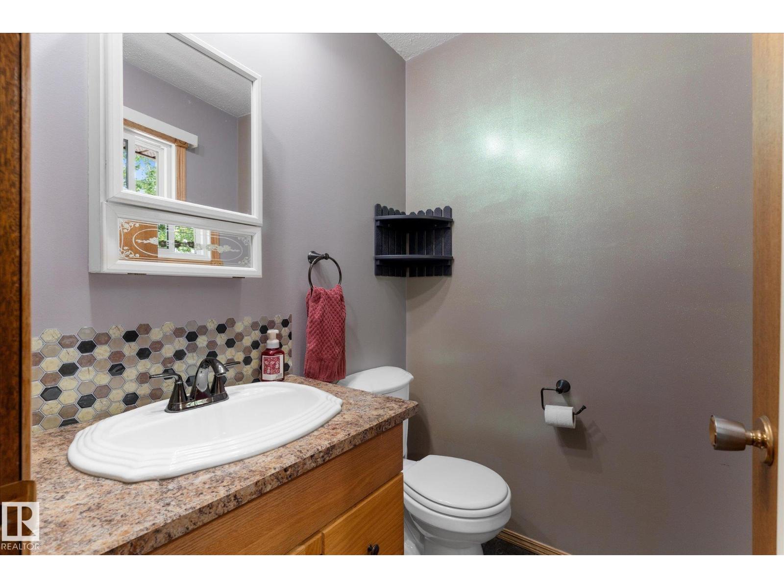 #2 1511 PARKLAND DR — photo 24