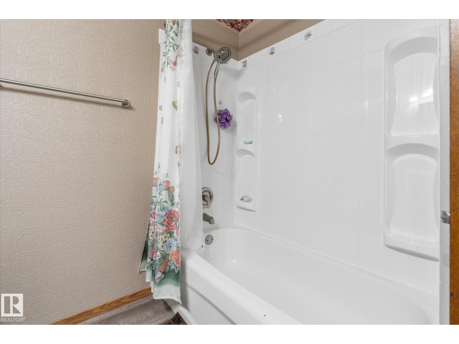#2 1511 PARKLAND DR — photo 30