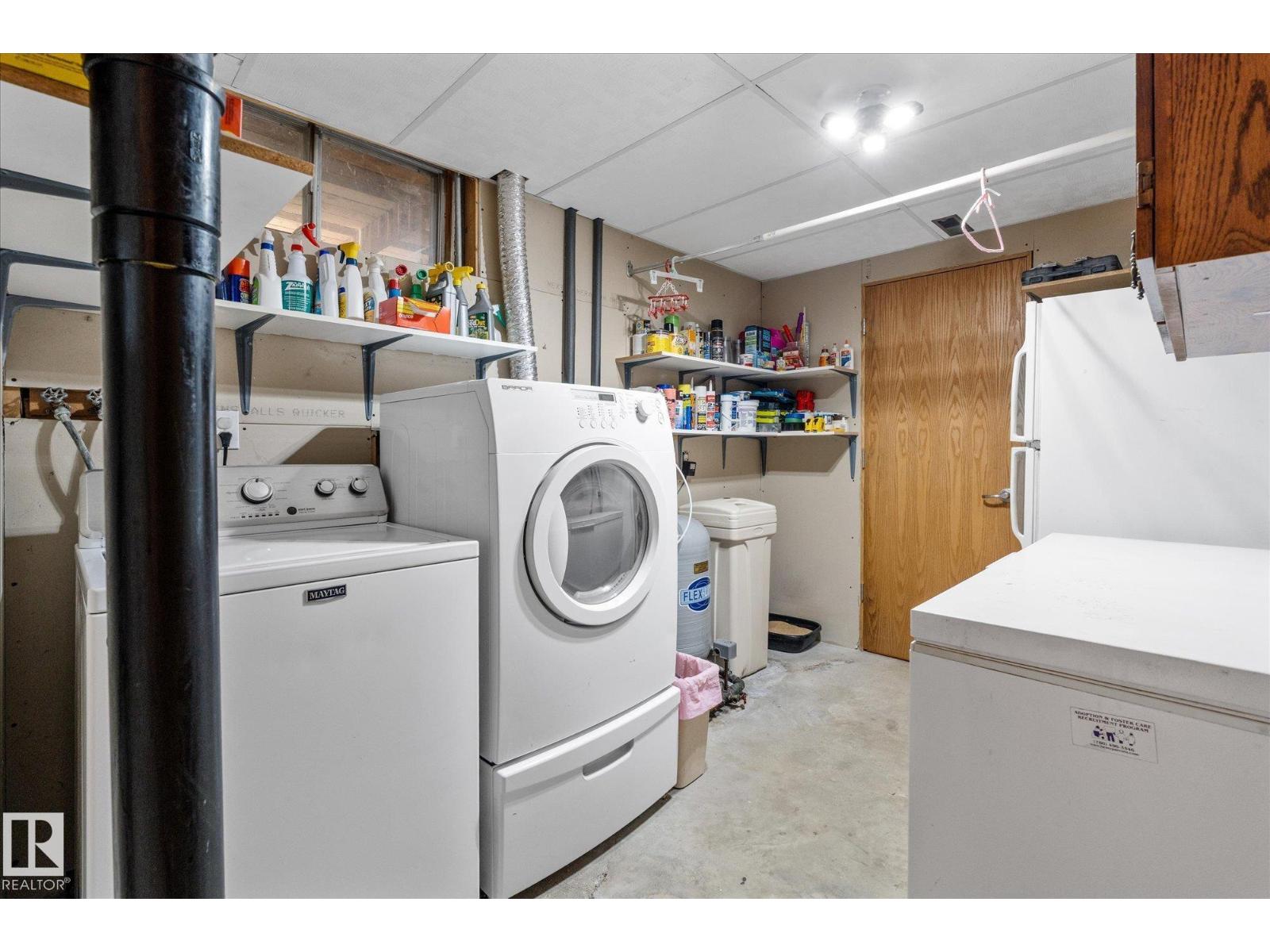 #2 1511 PARKLAND DR — photo 43