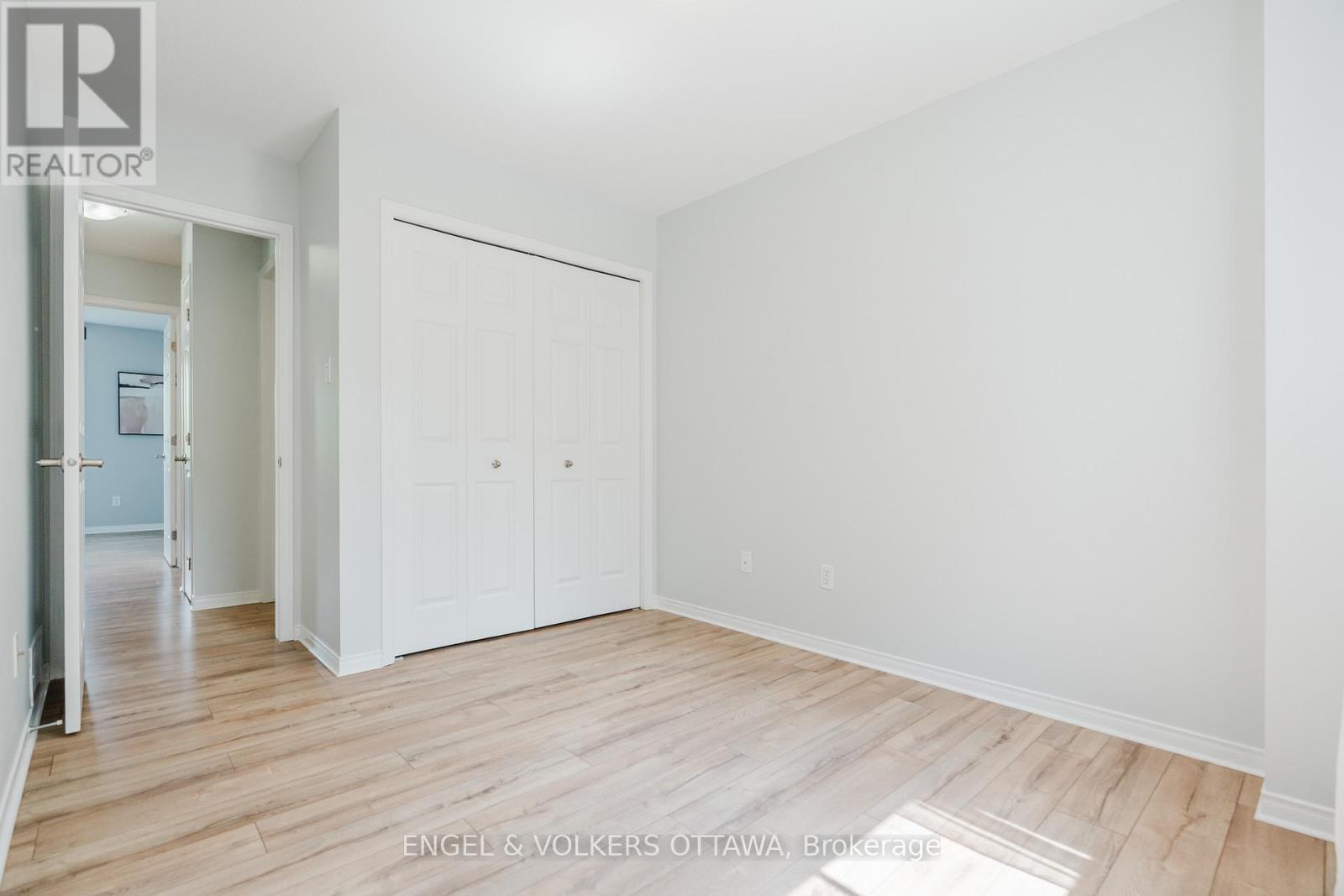 House for Rent in Ottawa – 77 WHALINGS CIRCLE, Ottawa – By Peter Sagos - Image 30