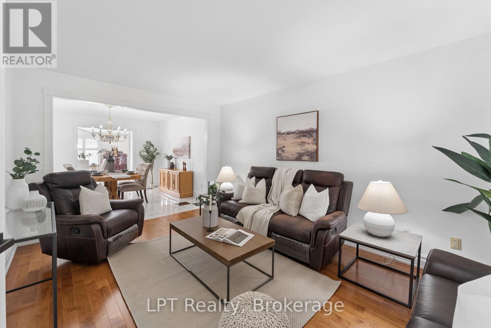 1 MAYFIELD CRESCENT - Image 9