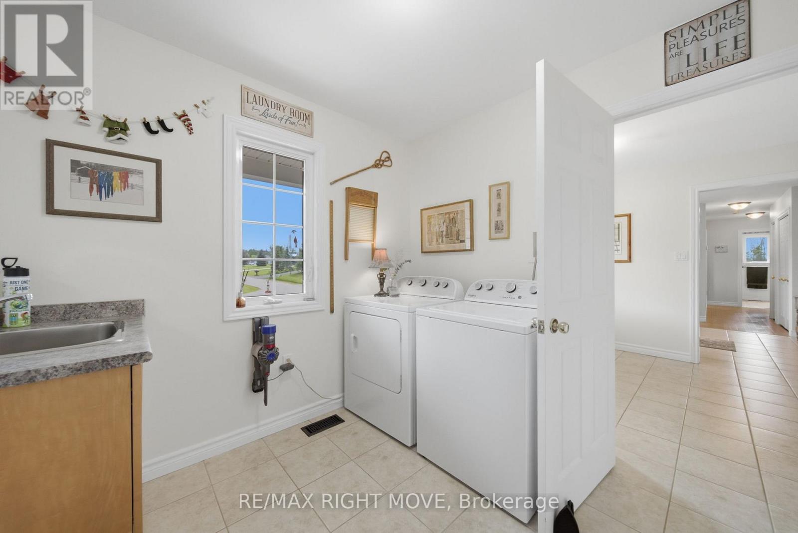 4700 ZACHARY CRESCENT - 11