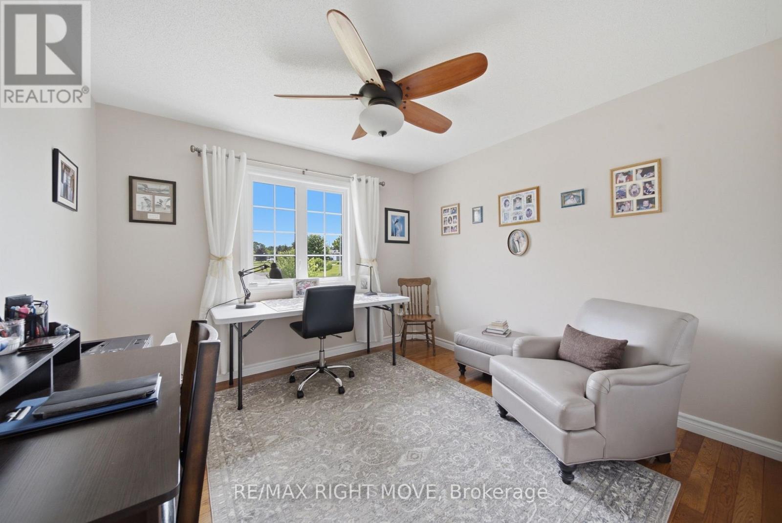 4700 ZACHARY CRESCENT - 12