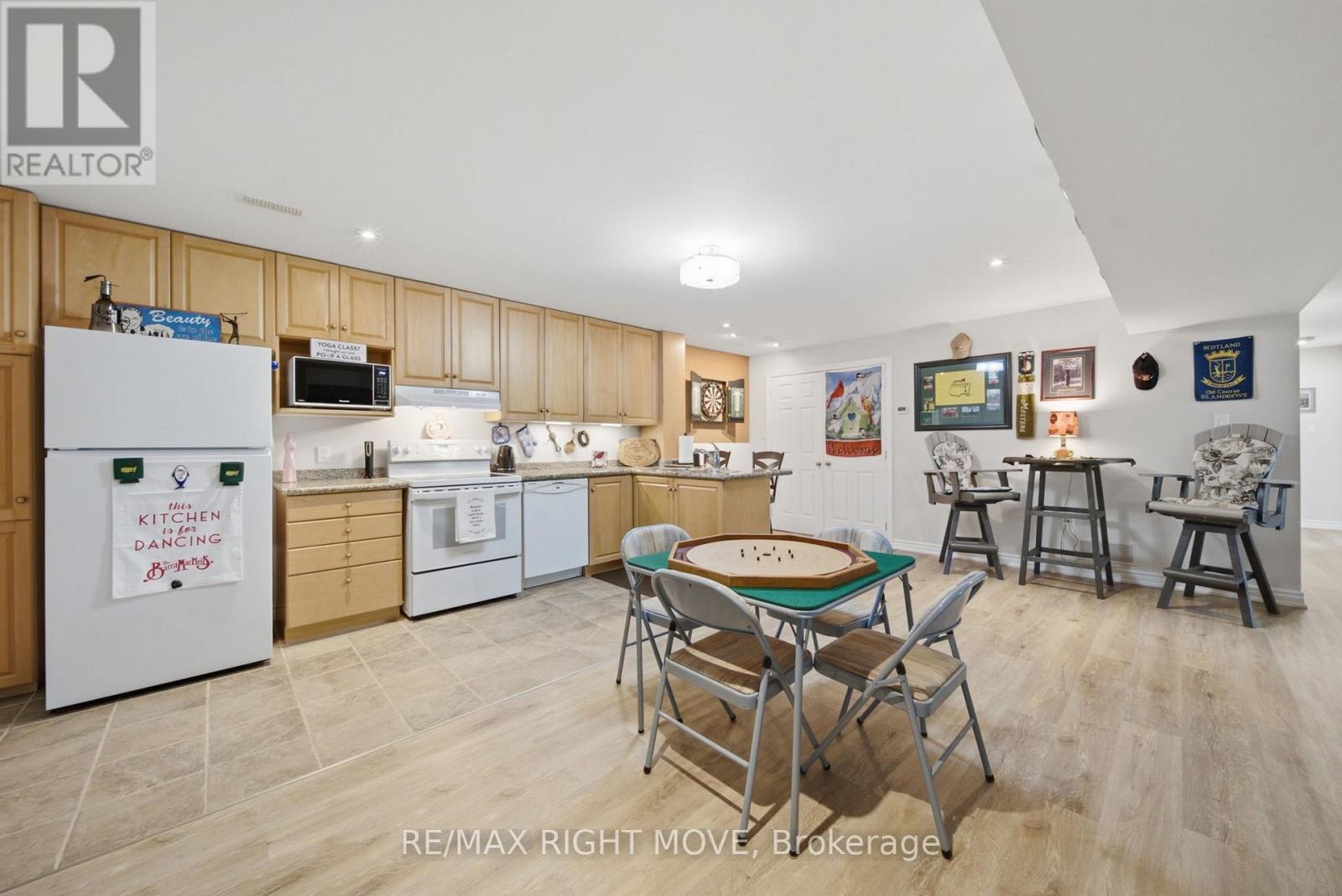 4700 ZACHARY CRESCENT - 20