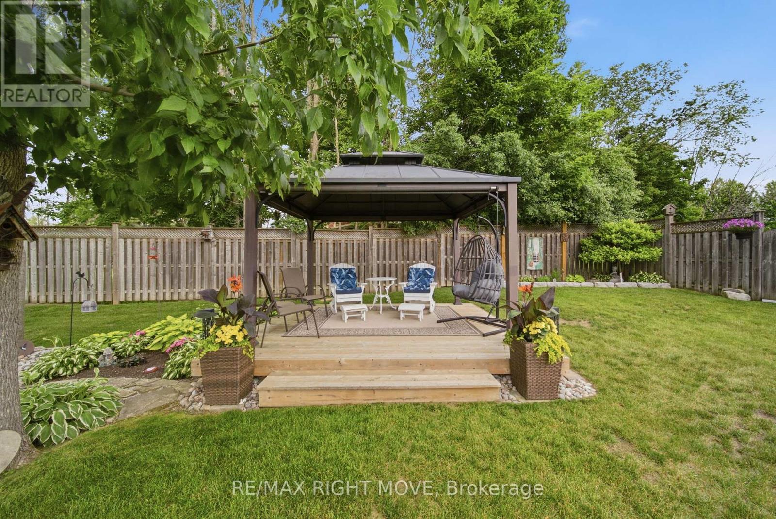 4700 ZACHARY CRESCENT - 31