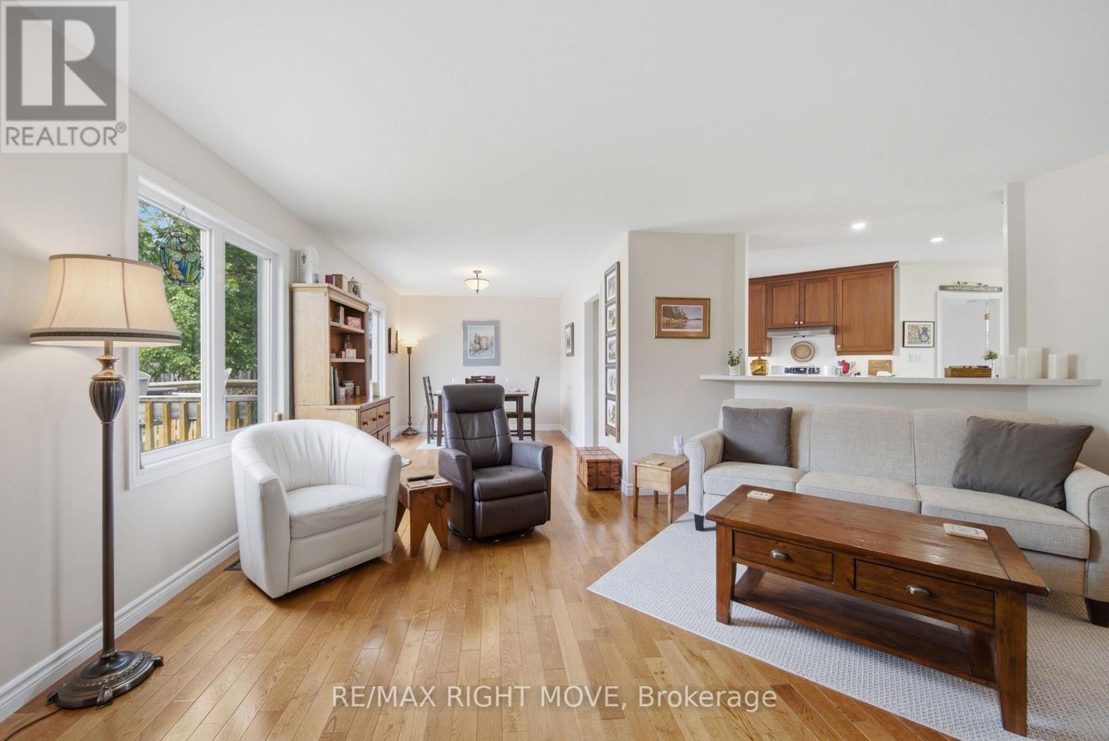 4700 ZACHARY CRESCENT - 4
