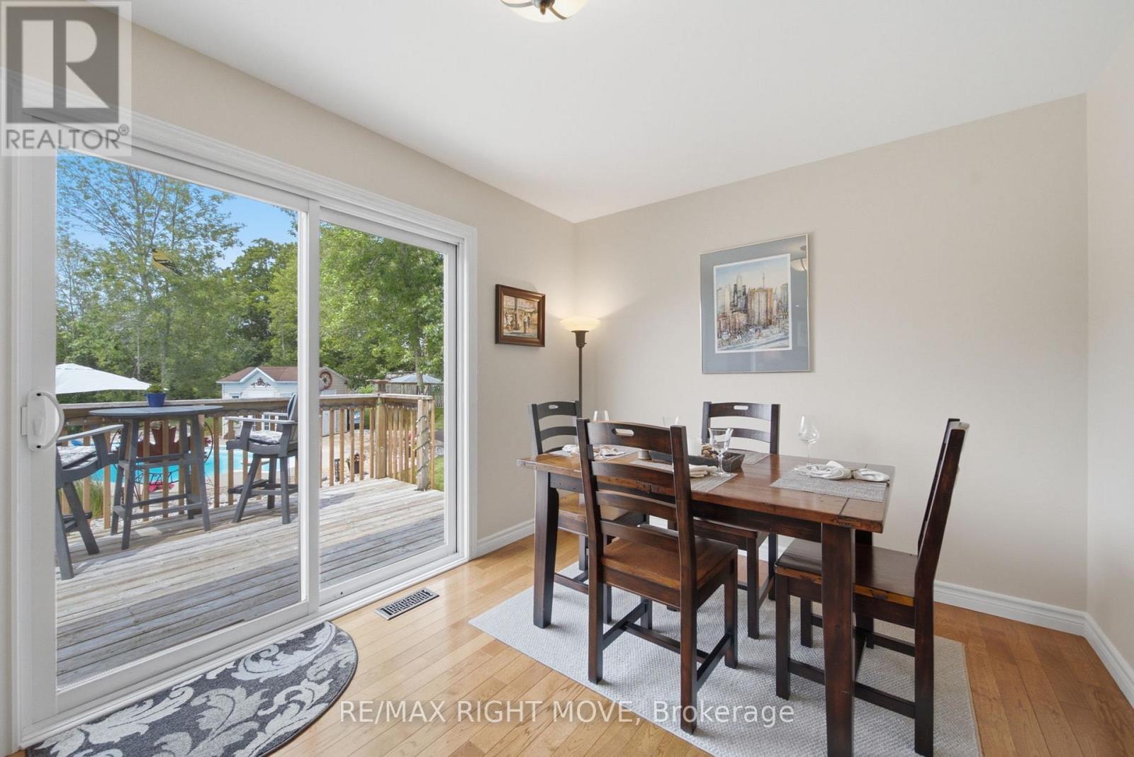 4700 ZACHARY CRESCENT - 6