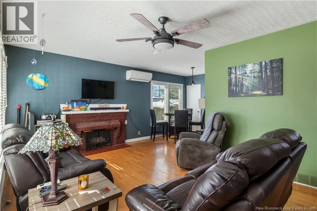 12 Kilburn - Image 10