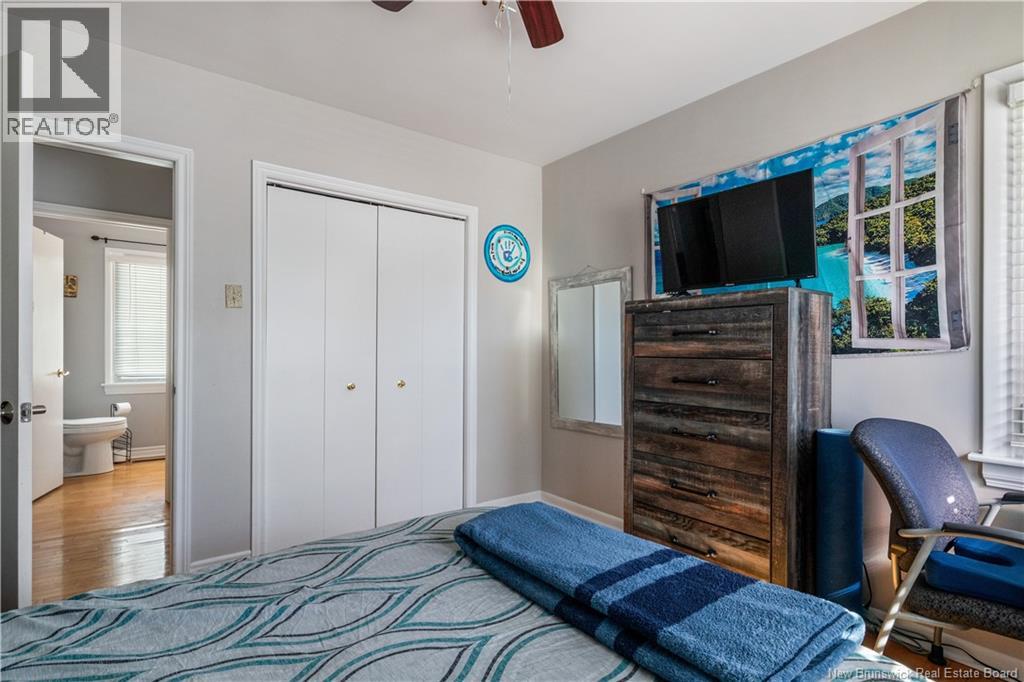 12 Kilburn - Image 17