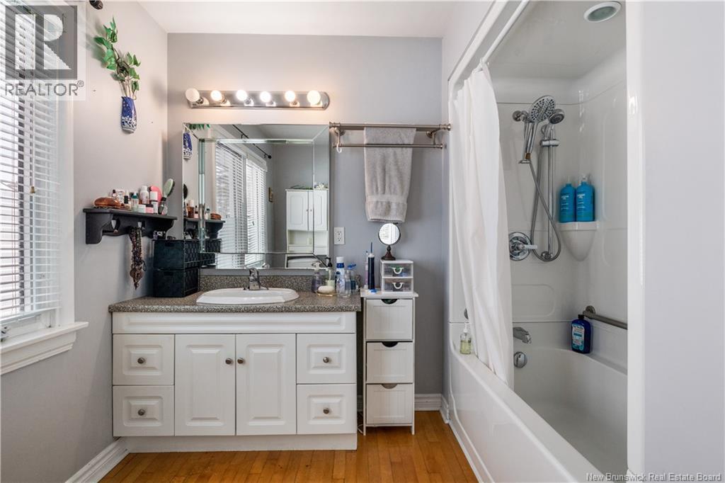12 Kilburn - Image 20