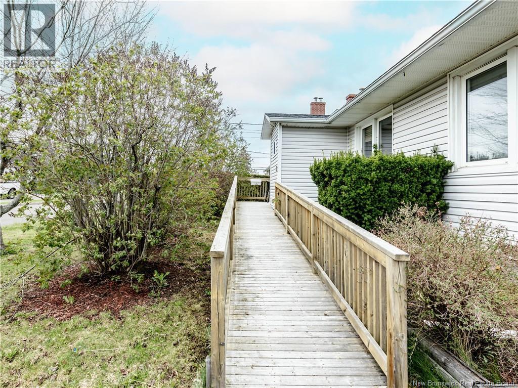 12 Kilburn - Image 6