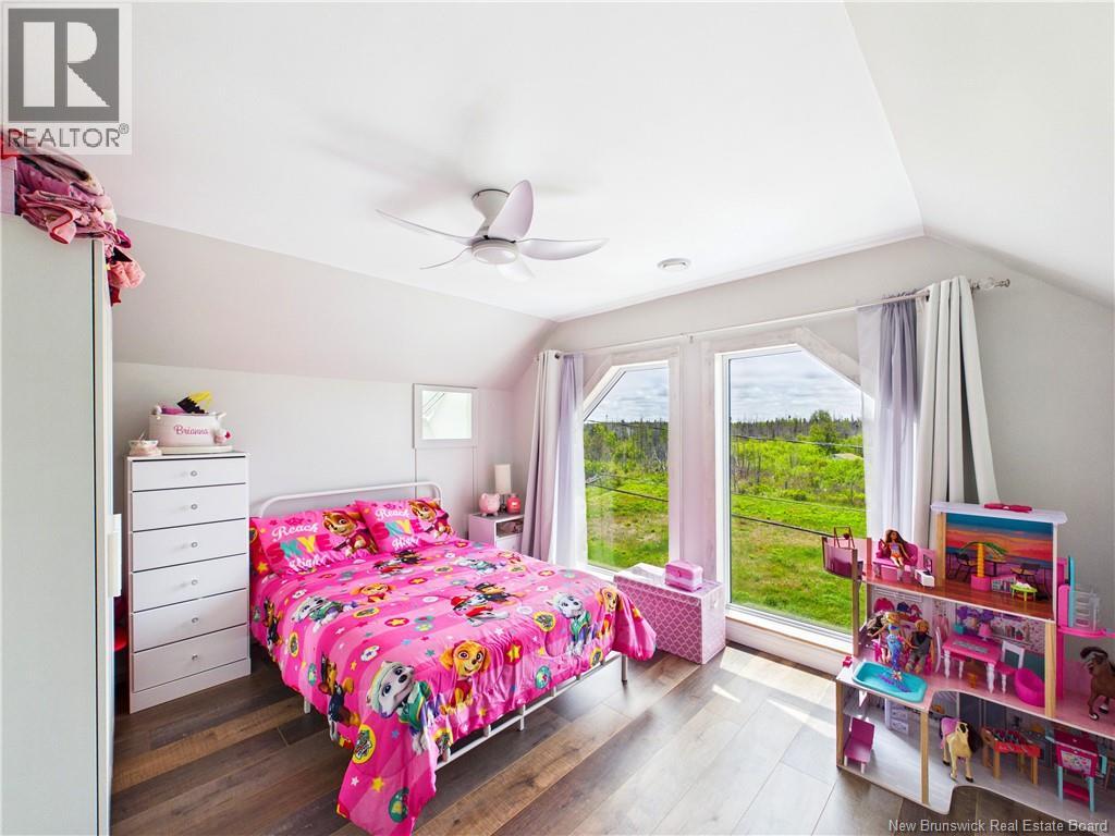 39 Ocean Breeze Drive - Image 33