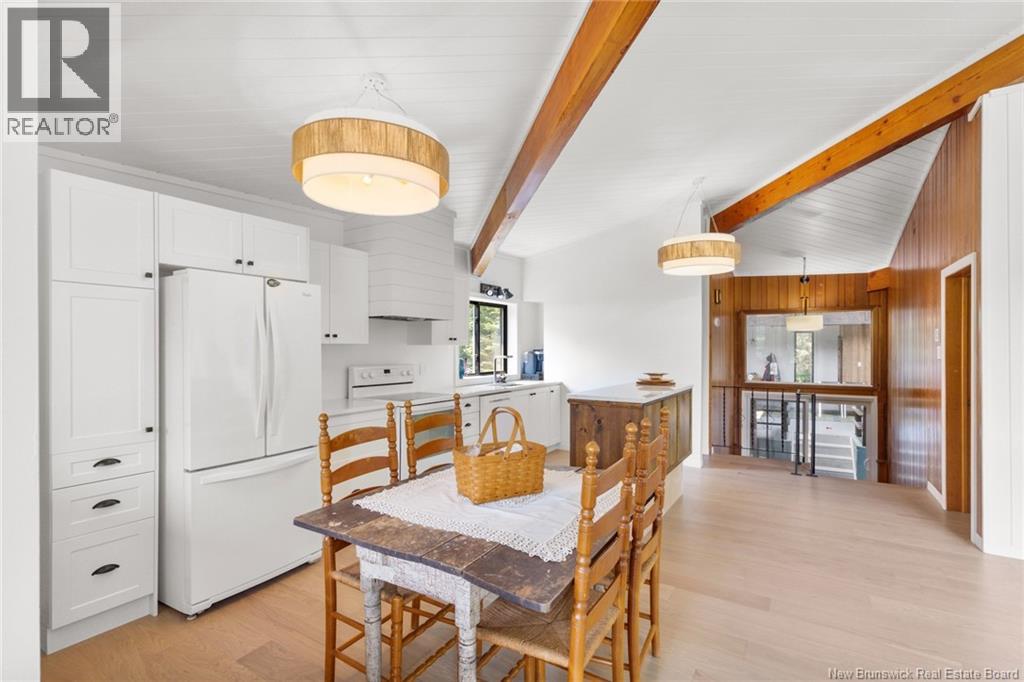 329 Riverview Drive - 14