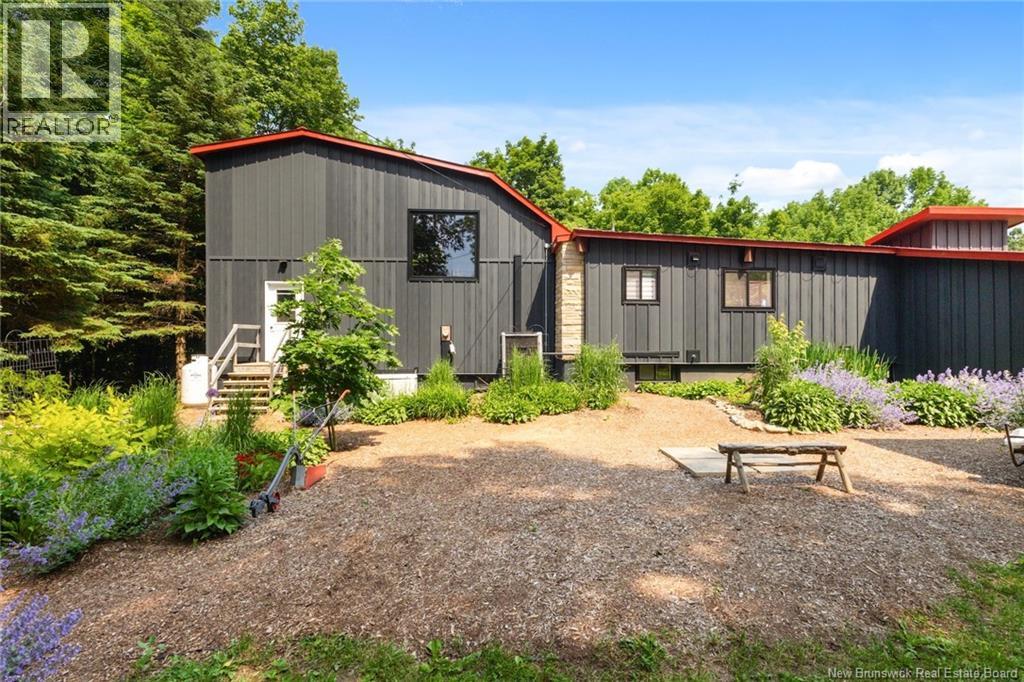 329 Riverview Drive - 44