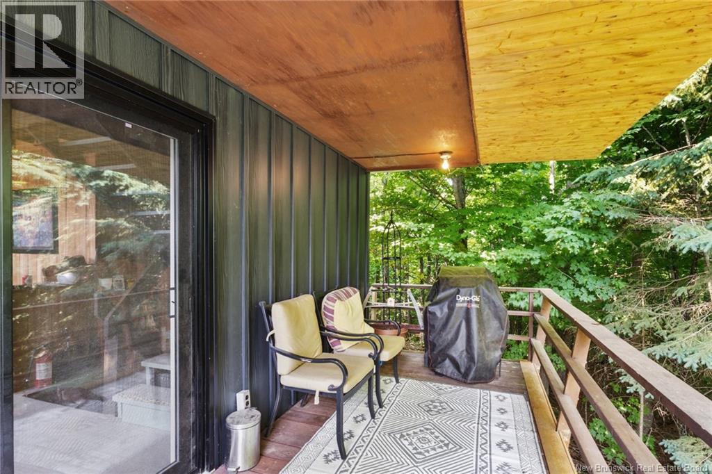 329 Riverview Drive - 40