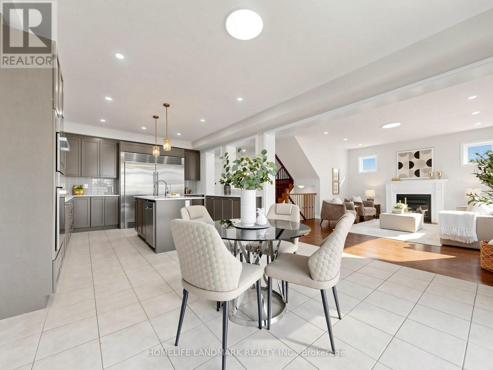 2046 WEBSTER BOULEVARD - 13