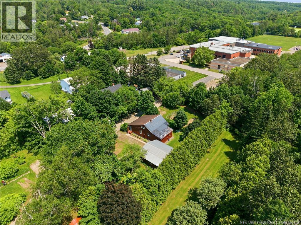 18 Pleasant Ave - Image 44