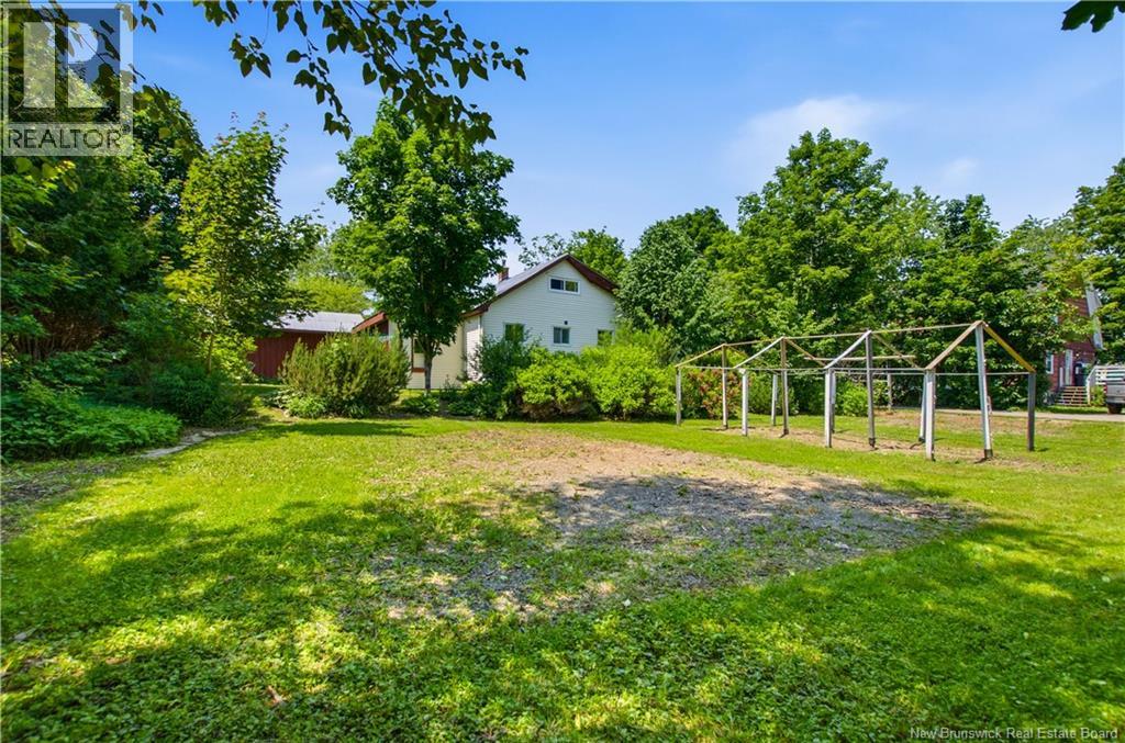 18 Pleasant Ave - Image 41