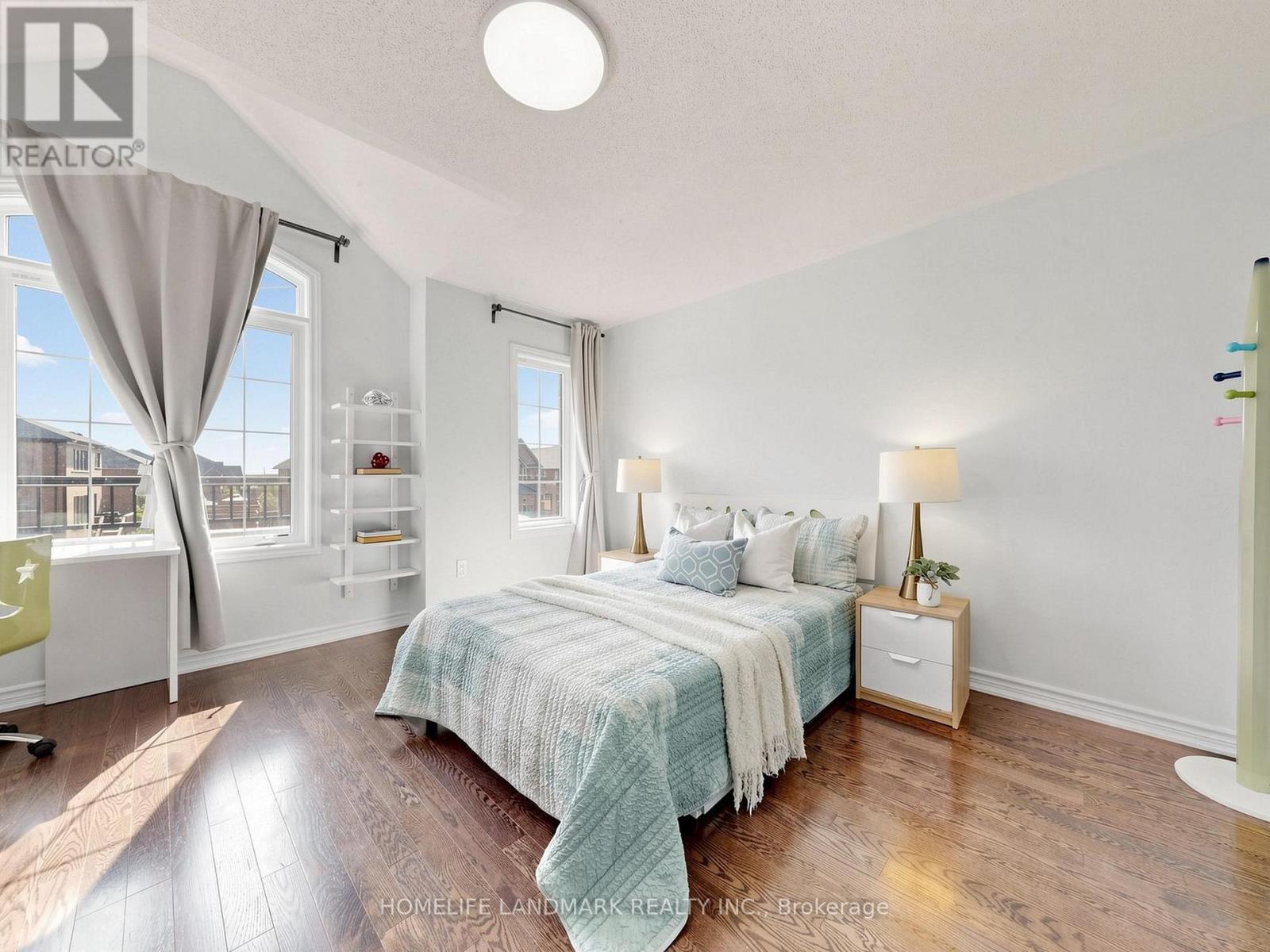 2046 WEBSTER BOULEVARD - 35