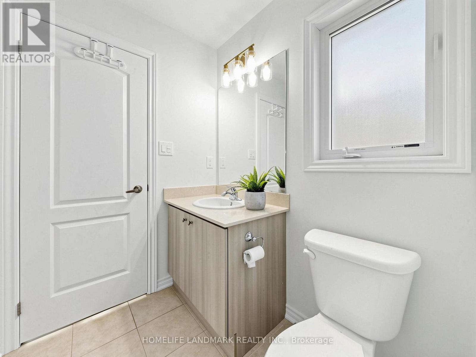 2046 WEBSTER BOULEVARD - 39