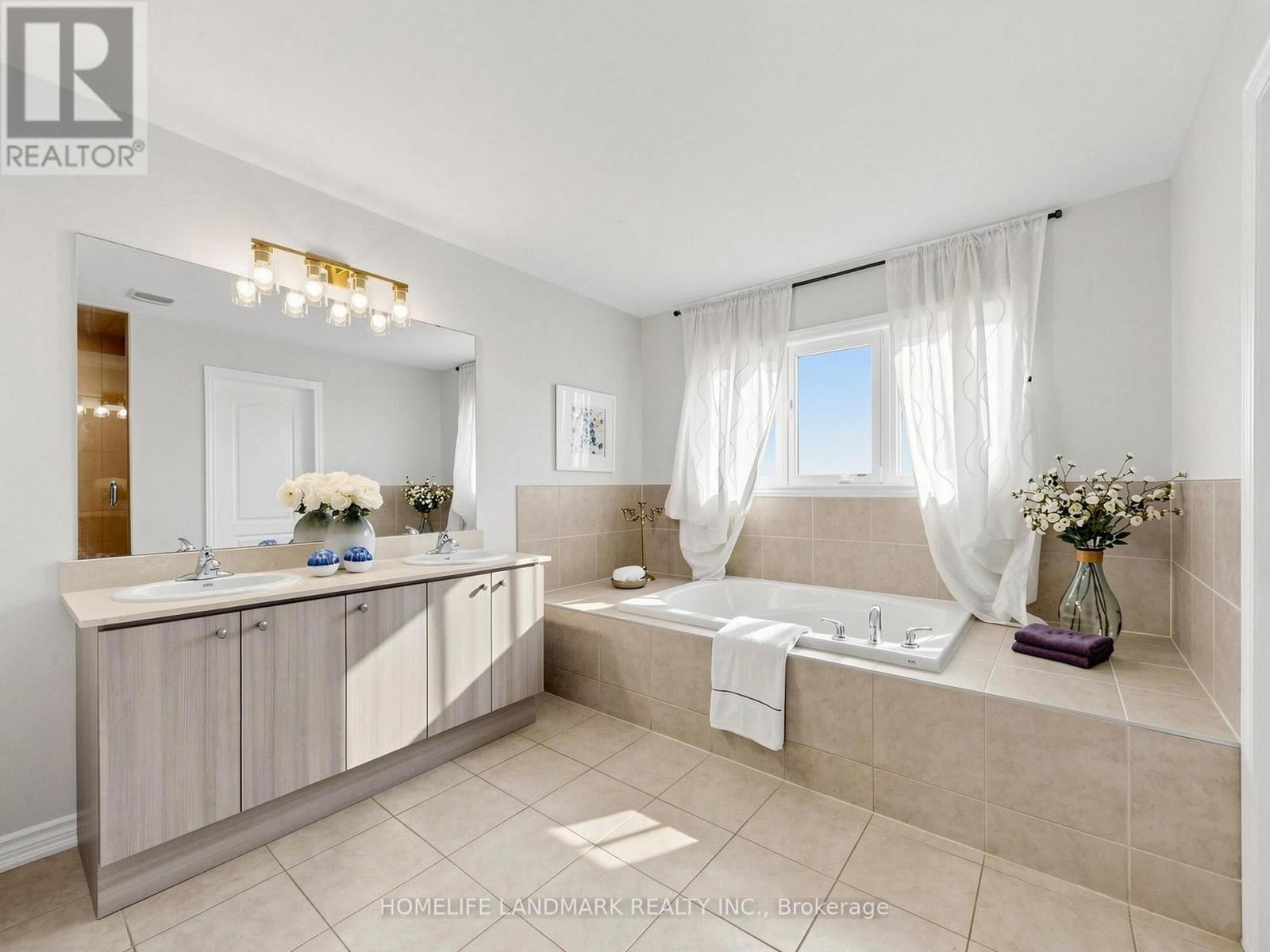 2046 WEBSTER BOULEVARD - 31