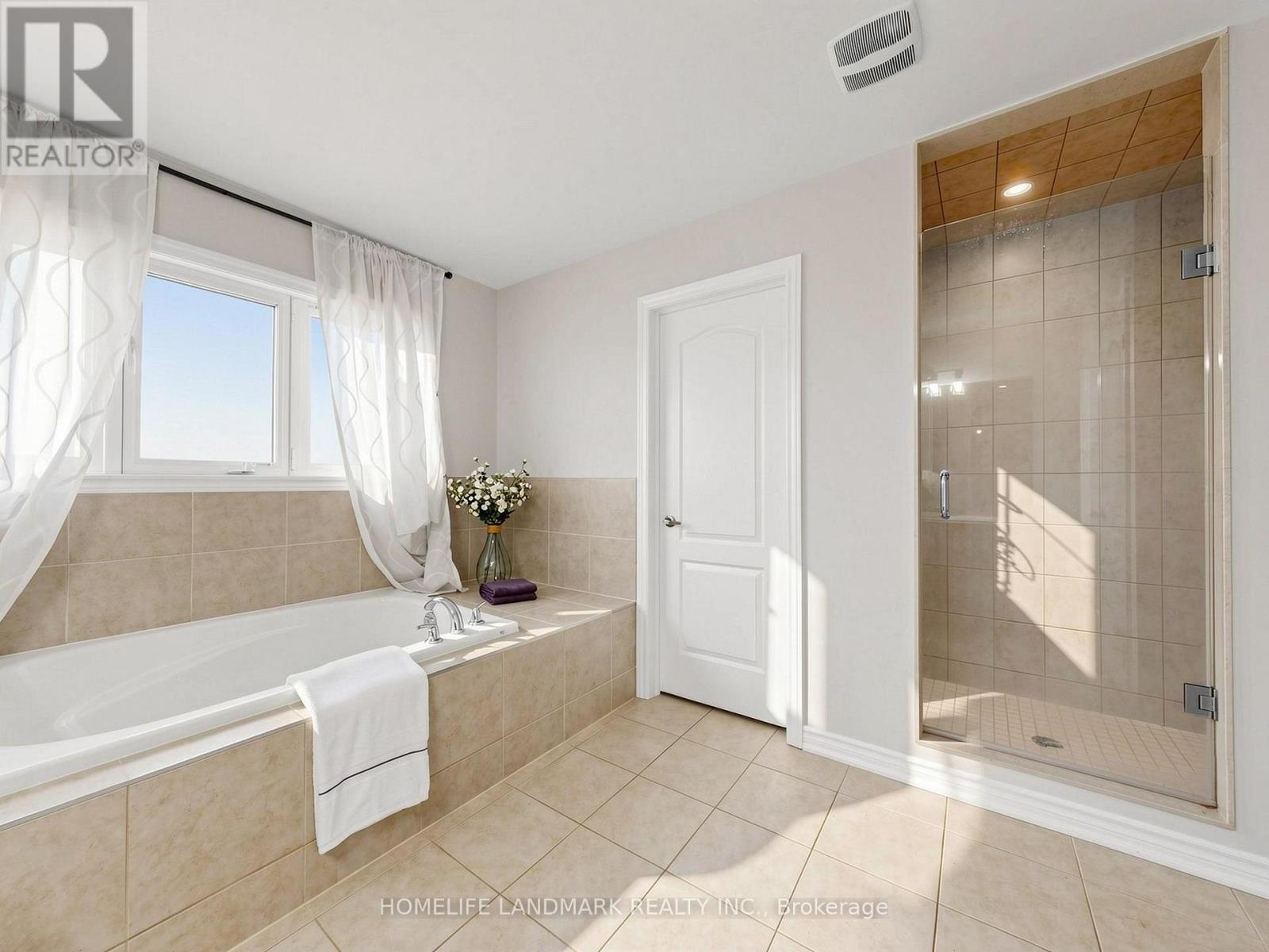 2046 WEBSTER BOULEVARD - 34