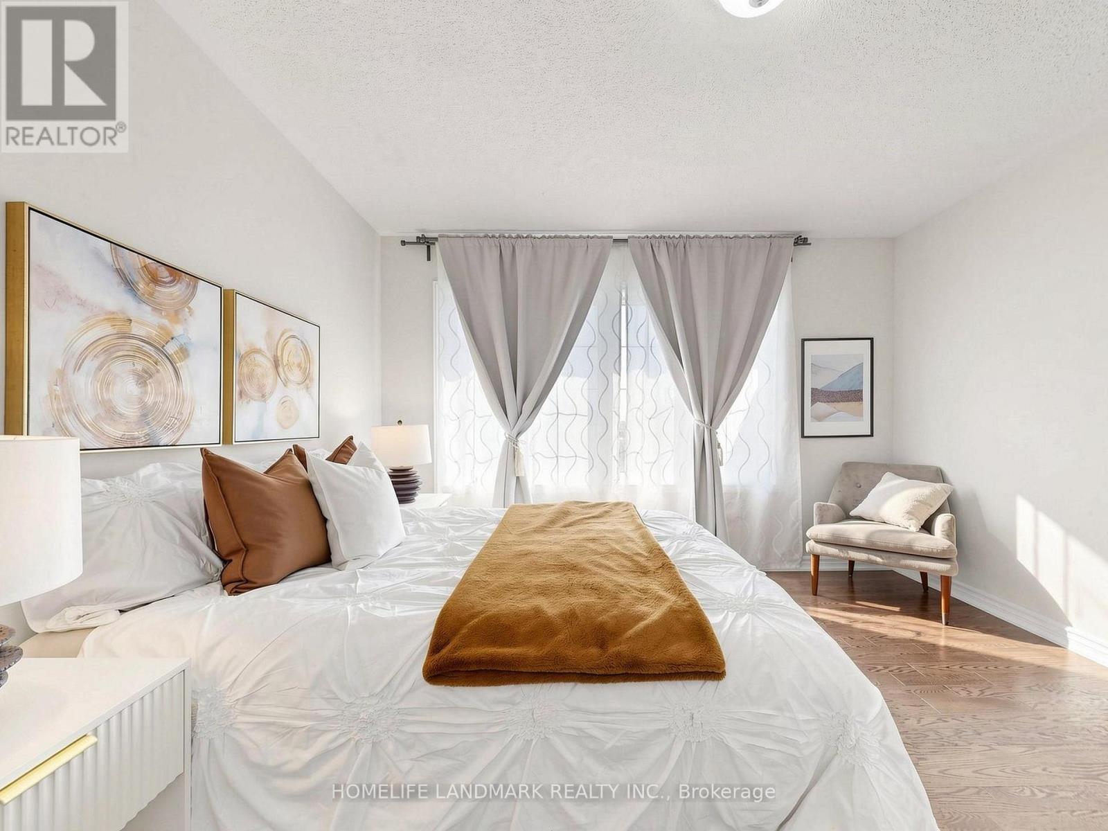2046 WEBSTER BOULEVARD - 41