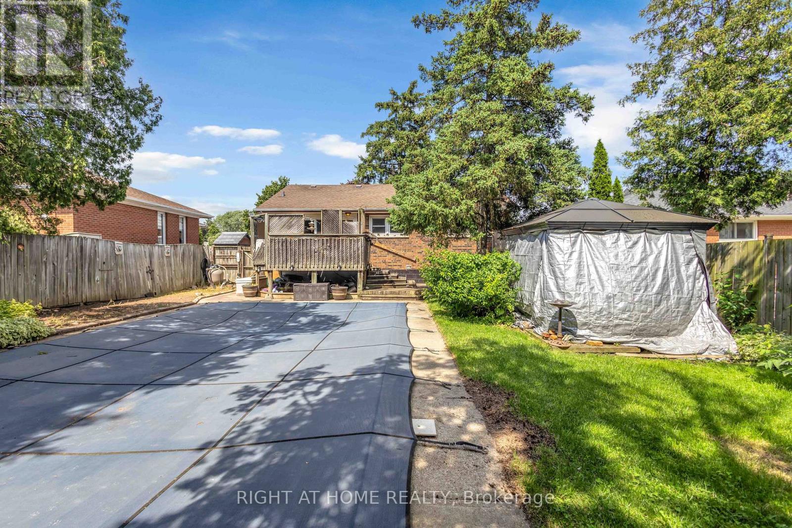 1404 BUNNELL DRIVE - Image 32
