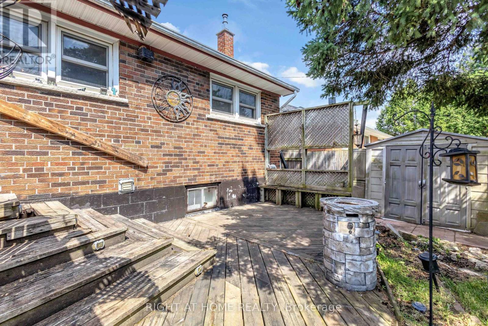 1404 BUNNELL DRIVE - Image 34