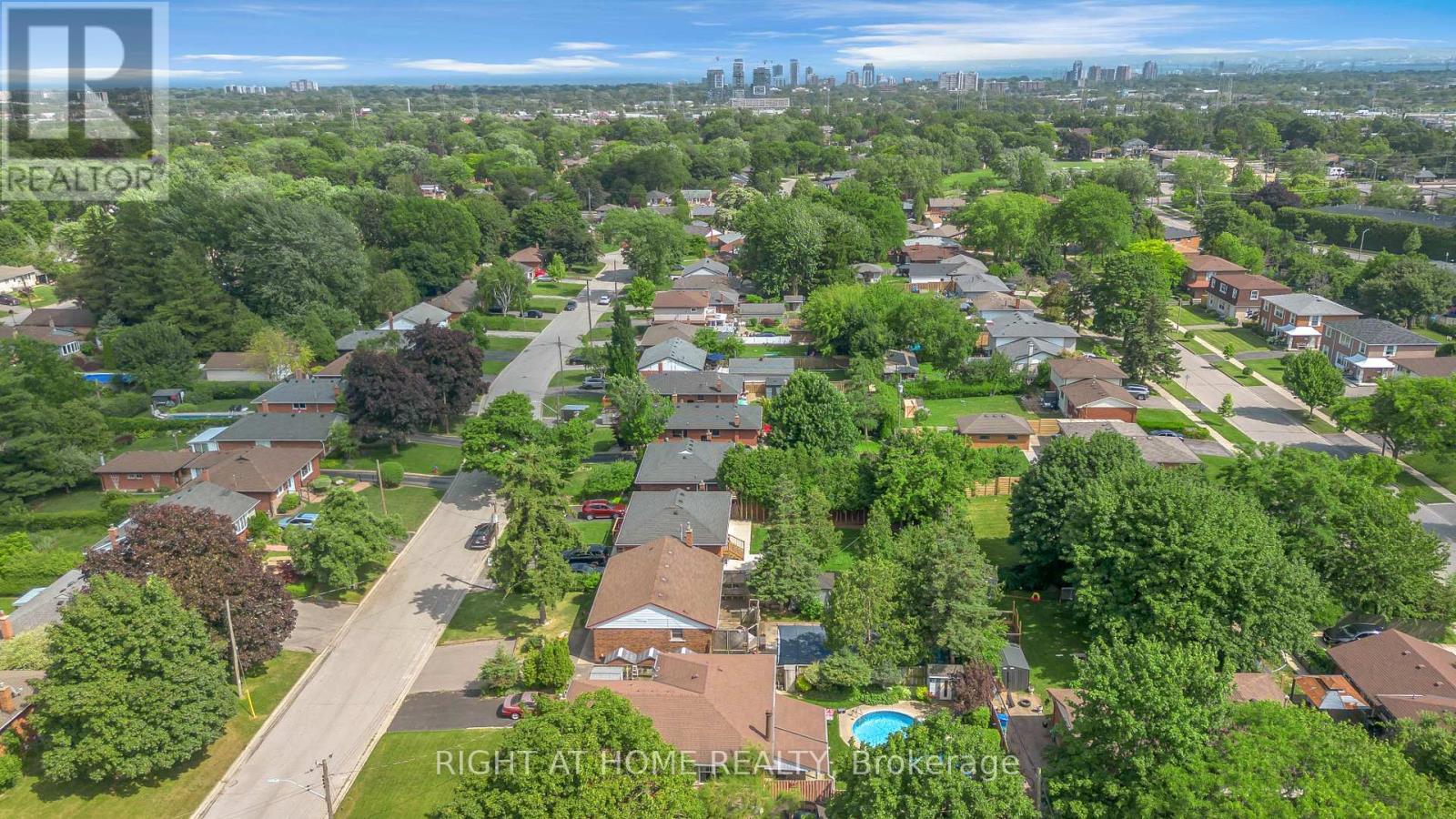1404 BUNNELL DRIVE - Image 40