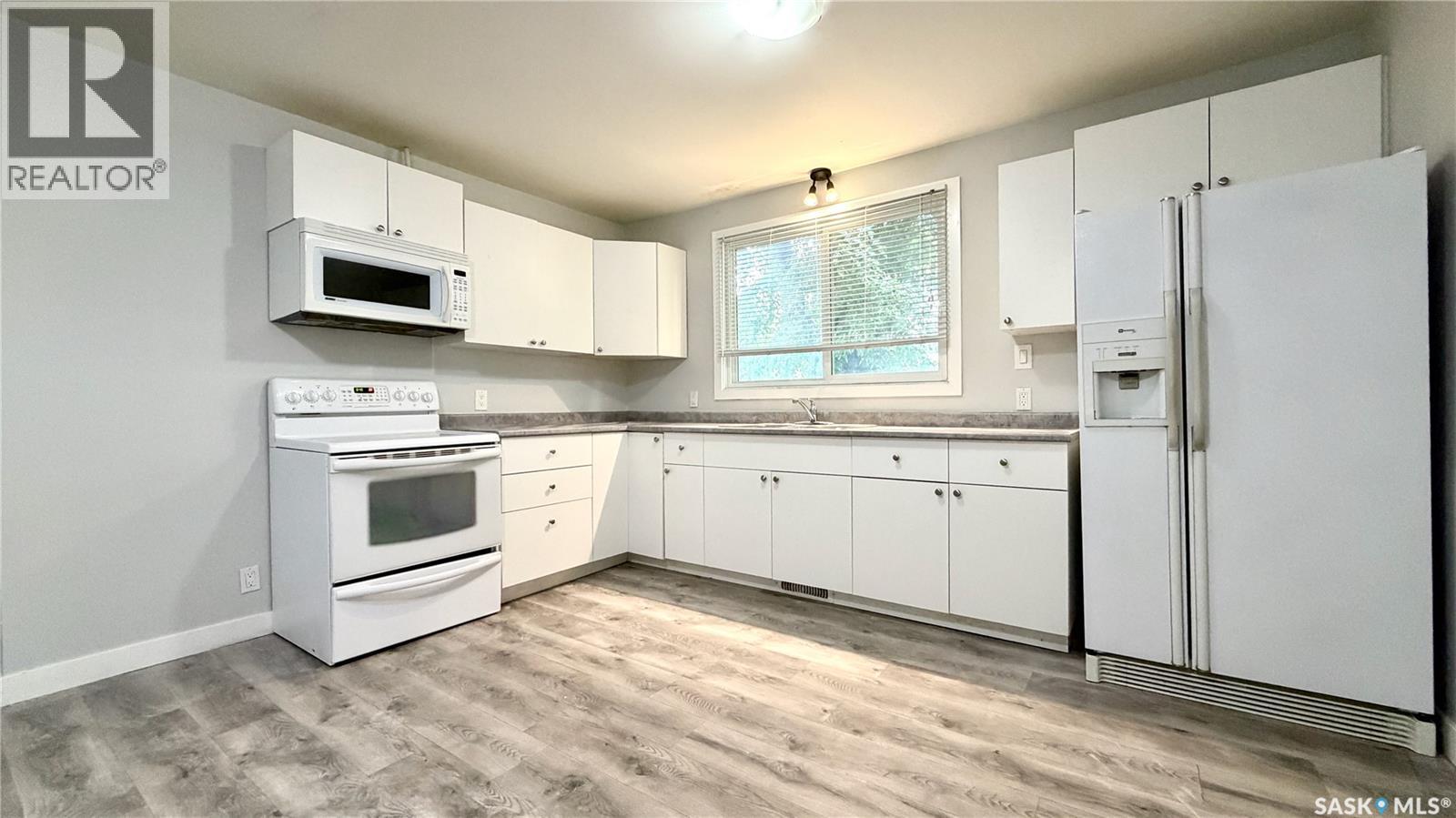1340 E AVENUE N — photo 11