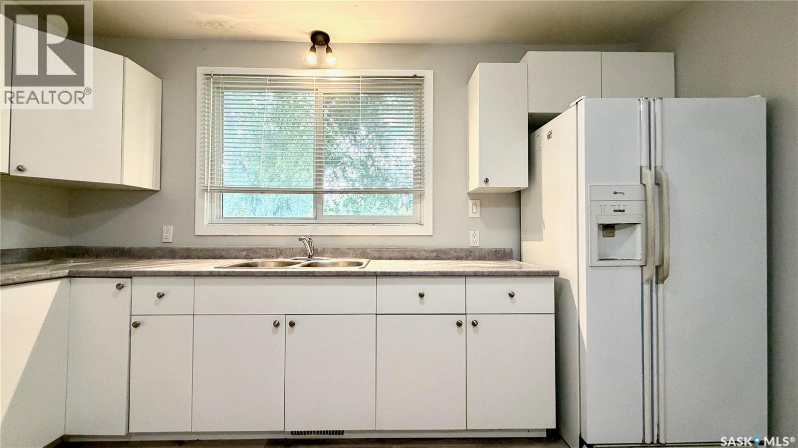 1340 E AVENUE N — photo 13