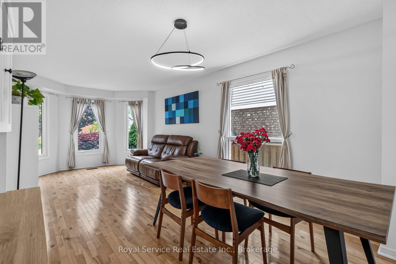 56 STANFORD CRESCENT - 9