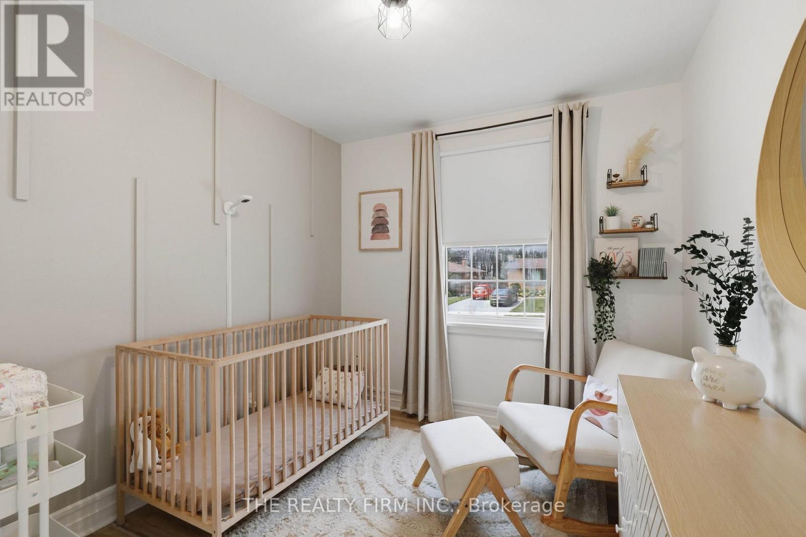 162 OAKWOOD DRIVE - 16