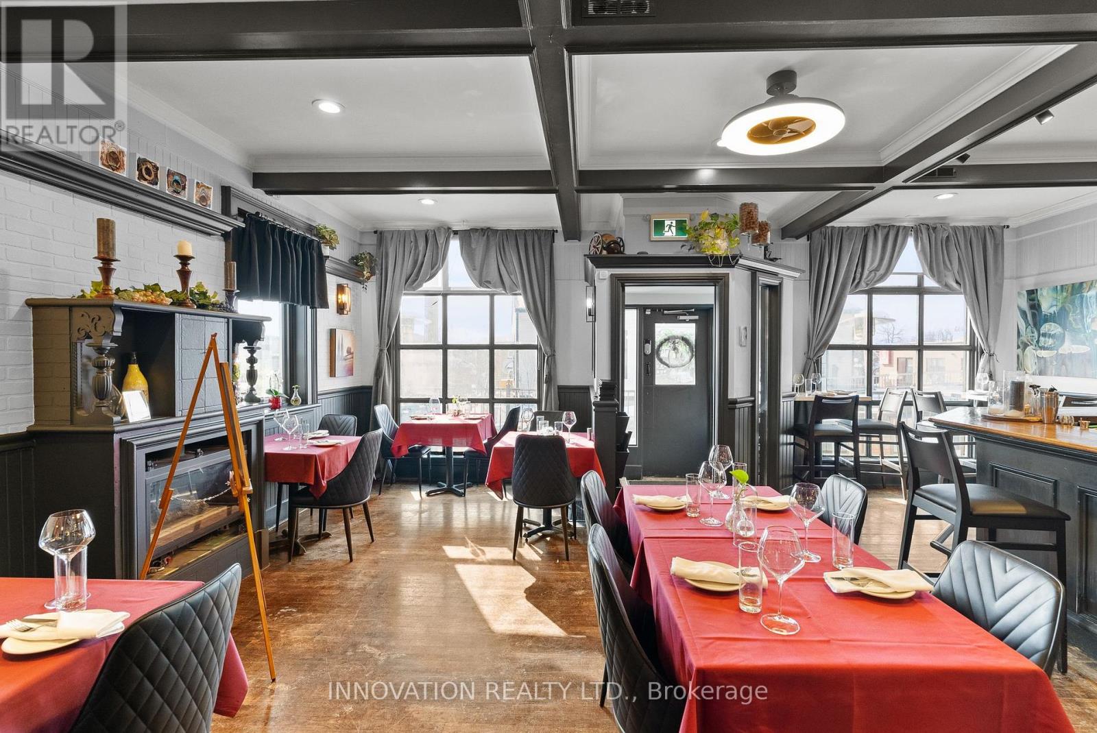 Studio for Rent in Ottawa – 3740 CARP ROAD, Ottawa – By Peter Sagos - Image 12