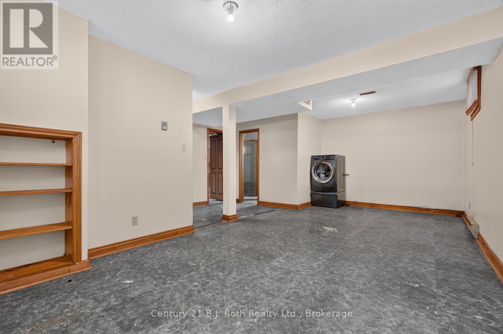 232 SHANNON STREET - Image 23