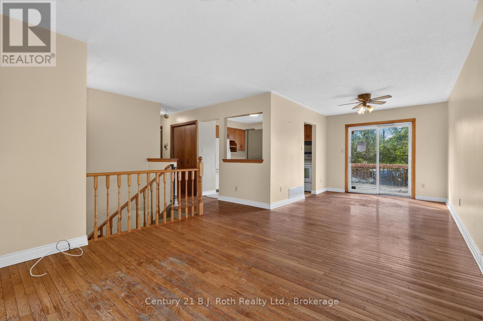 232 SHANNON STREET - 5