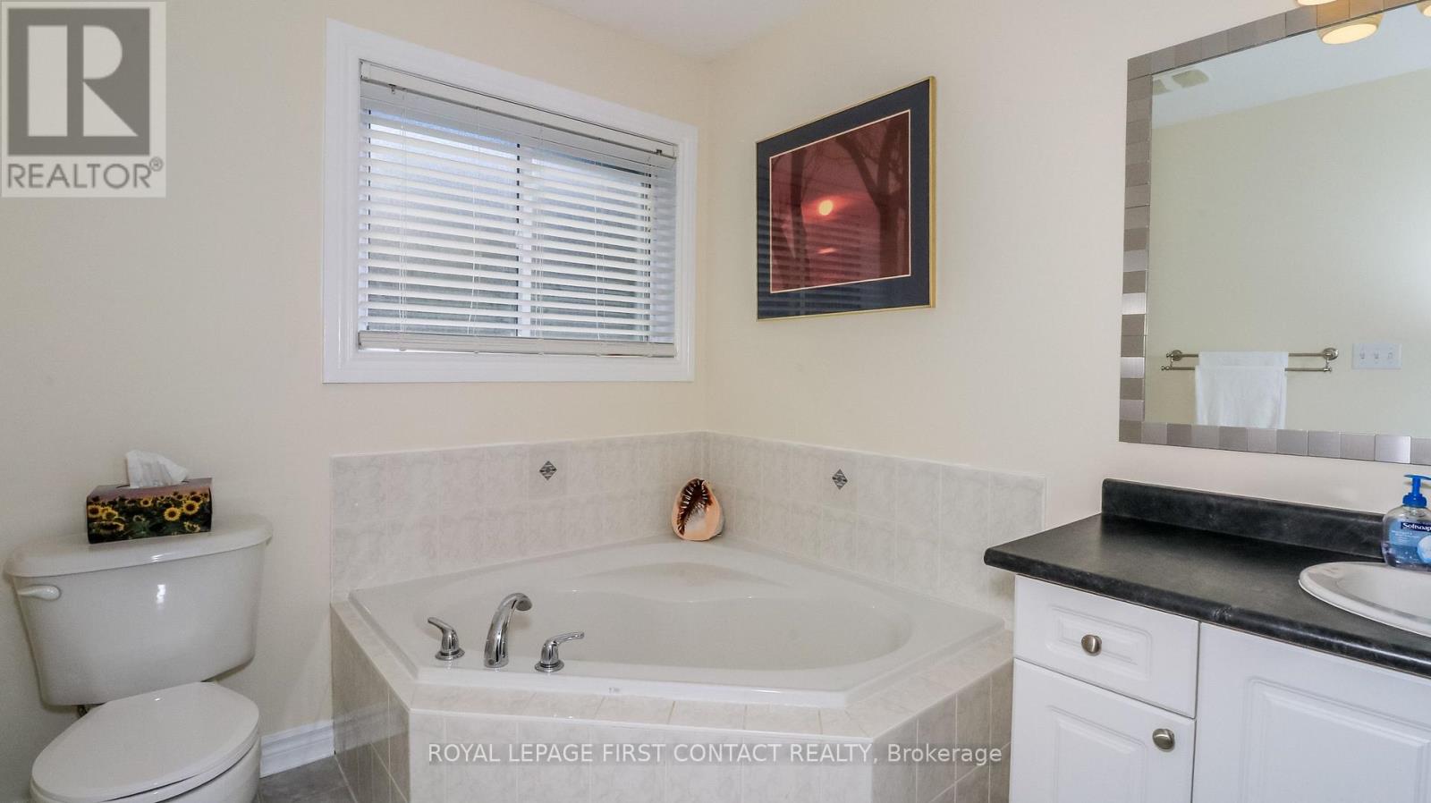 79 WINCHESTER TERRACE - 26