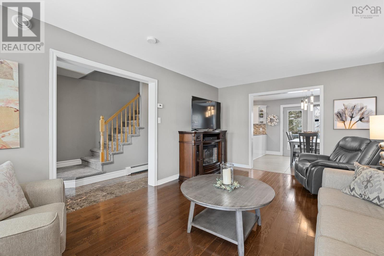 25 Aster Court - 7