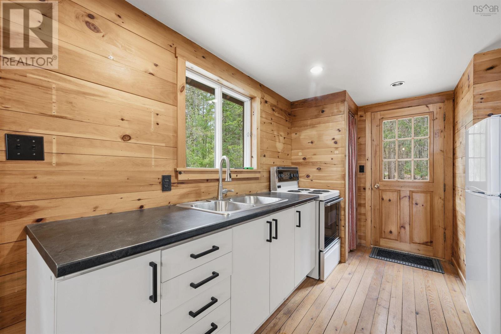 442 Narrows Road - 8