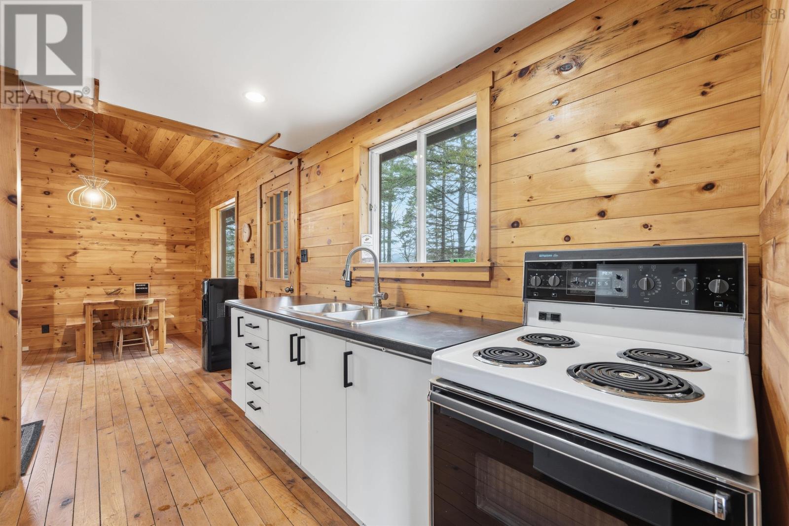 442 Narrows Road - 12