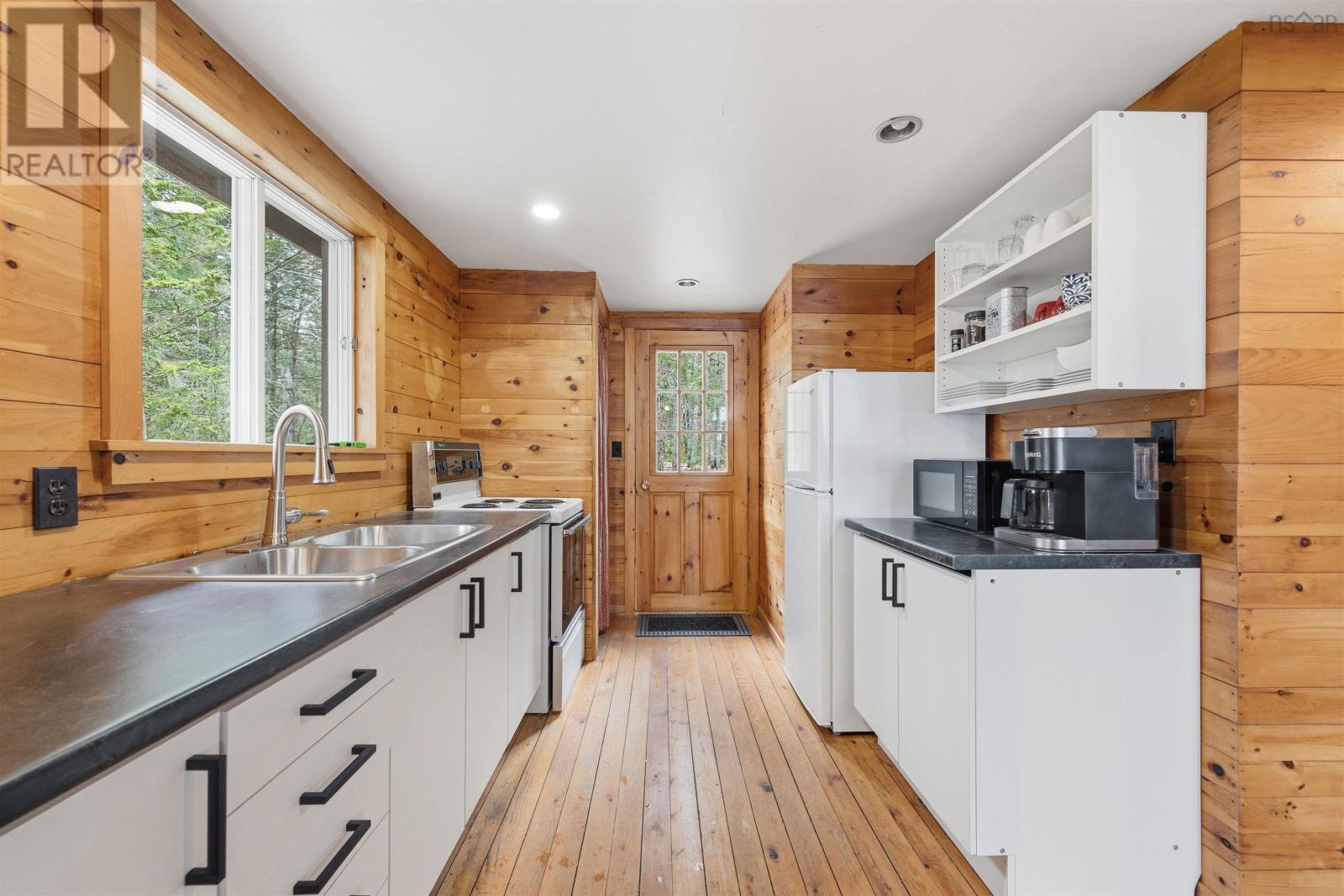 442 Narrows Road - 9