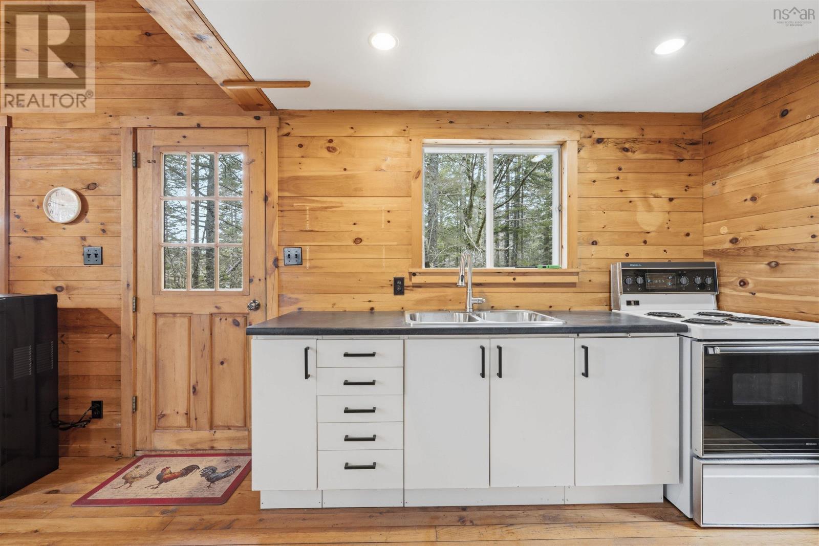 442 Narrows Road - 11