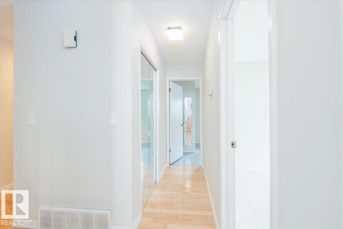 4107 147 ST NW - 26