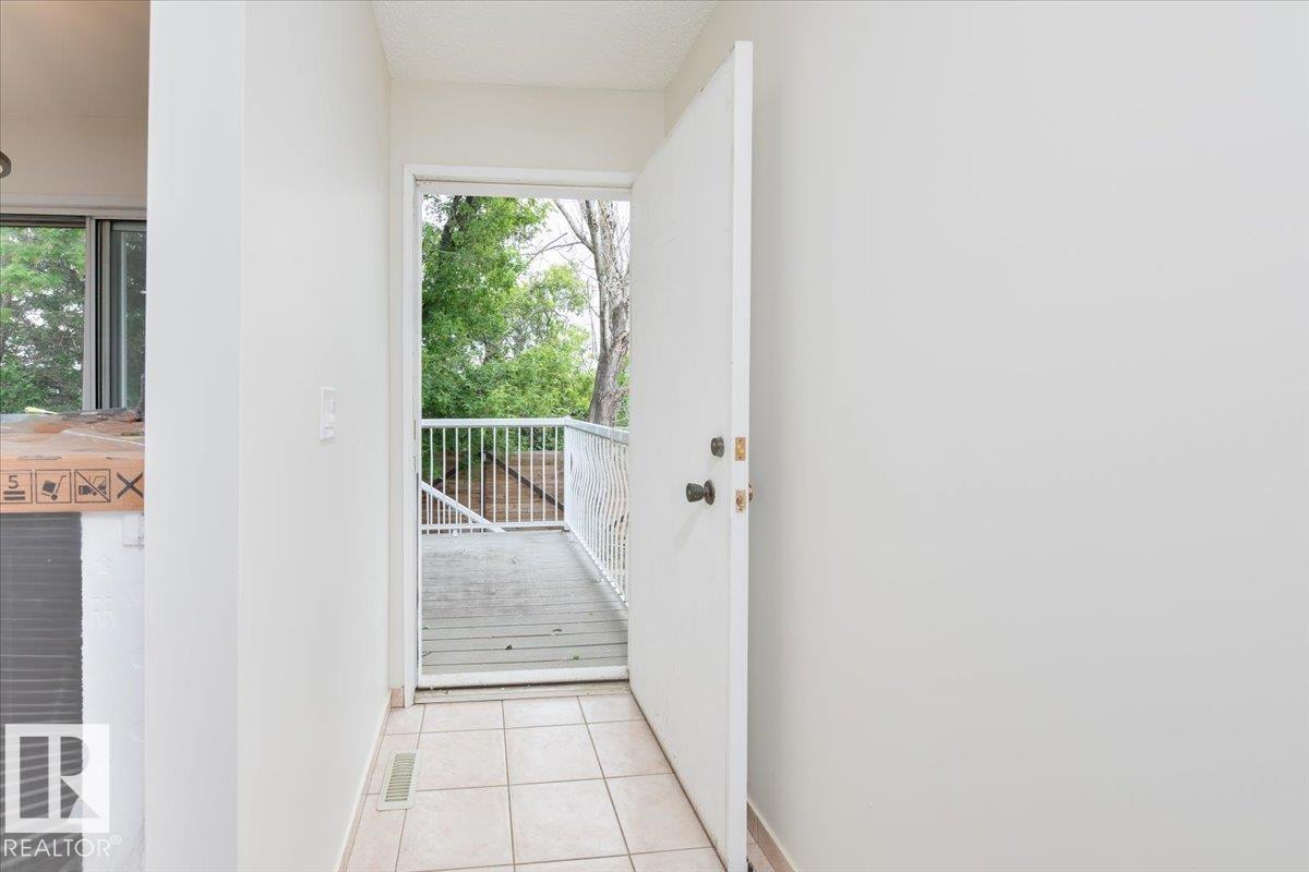 4107 147 ST NW - 22