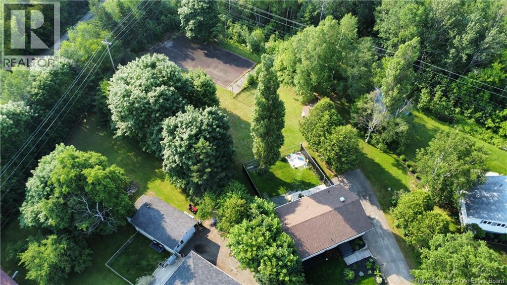 707 Parkwood Street - 35